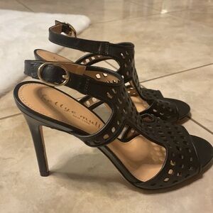 NEW Bettye Muller GENUINE leather open tie  sandles.Black size 7M cut out design